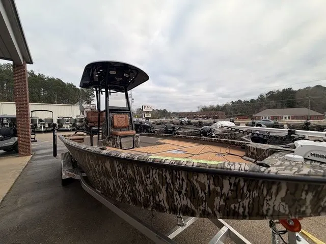 Slide: The Image of Avid 23 Mag 2026 - 8