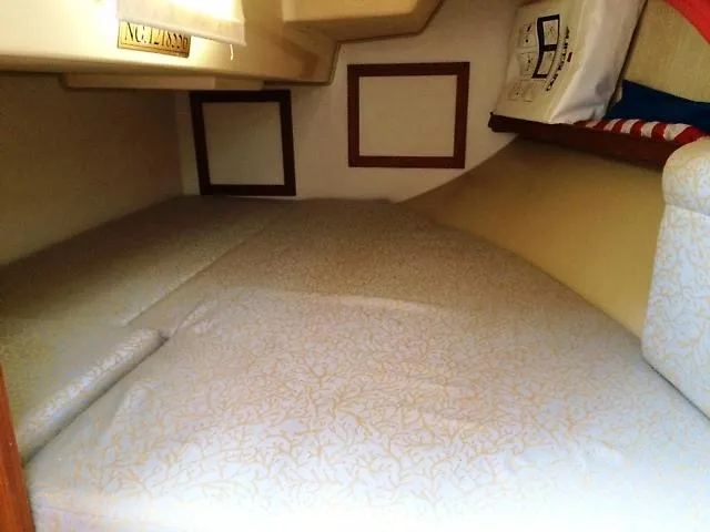 Slide: The Image of Island Packet Cutter IP32 1993 - 11