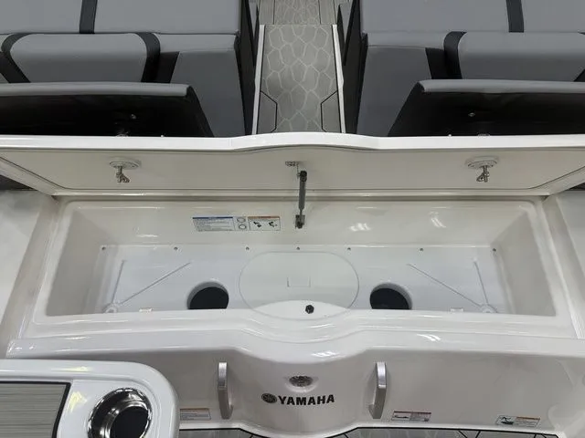Slide: The Image of Yamaha 222XE 2026 - 5