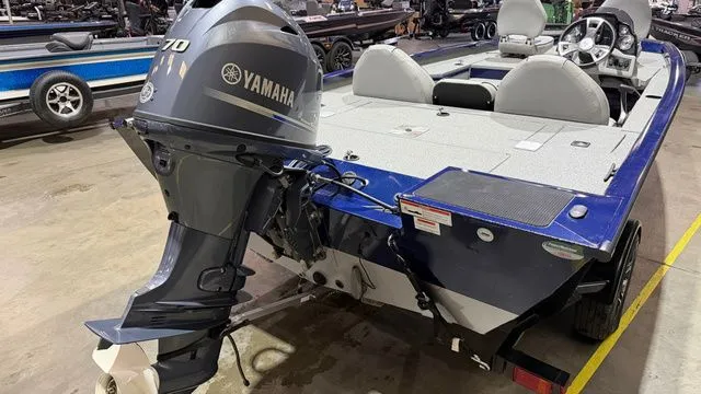 Slide: The Image of G3 Sportsmen 17 W/Yamaha 70 2017 - 5