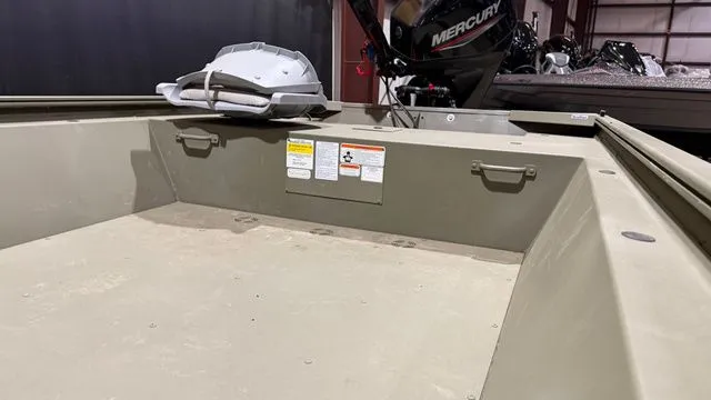 Slide: The Image of Tracker 1648 W/ Mercury 40 2024 - 9