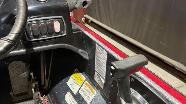 Slide: The Image of Nitro Nitro Z18 W/ Mercury 175 Opti 2016 - 16