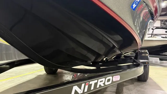 Slide: The Image of Nitro Nitro Z18 W/ Mercury 175 Opti 2016 - 7