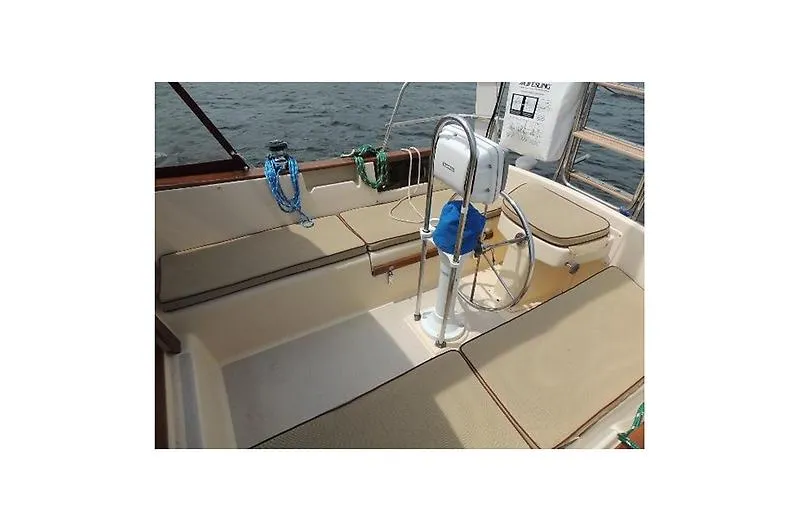 Slide: The Image of Island Packet Cutter 1992 - 9
