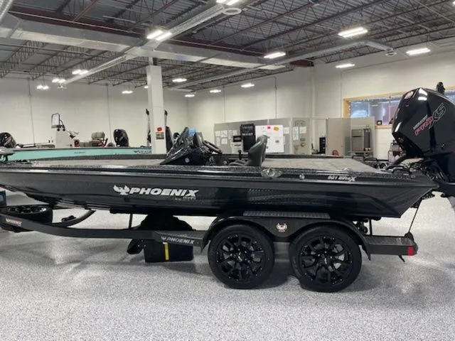 Slide: The Image of Phoenix Bass Boat 921 Elite X 2026 - 5