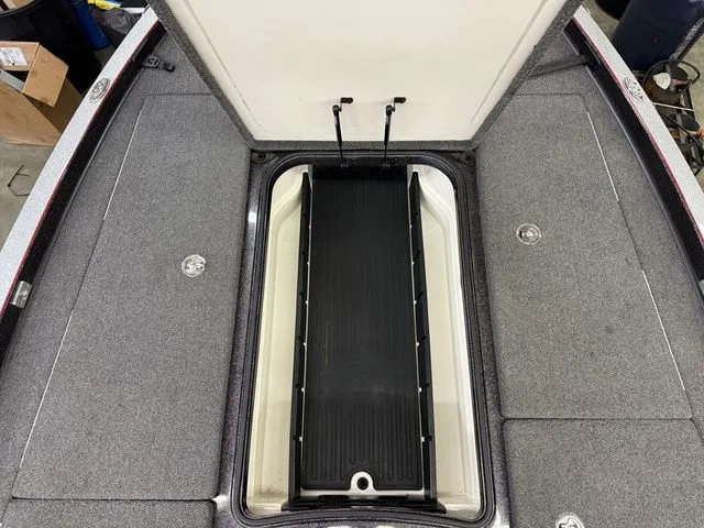 Slide: The Image of Ranger Z521 Comanche 2019 - 8