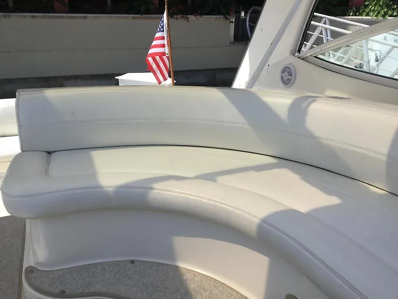 Slide: The Image of Cruisers 440 AKA 4370 HARDTOP EXPRESS 2003 - 8