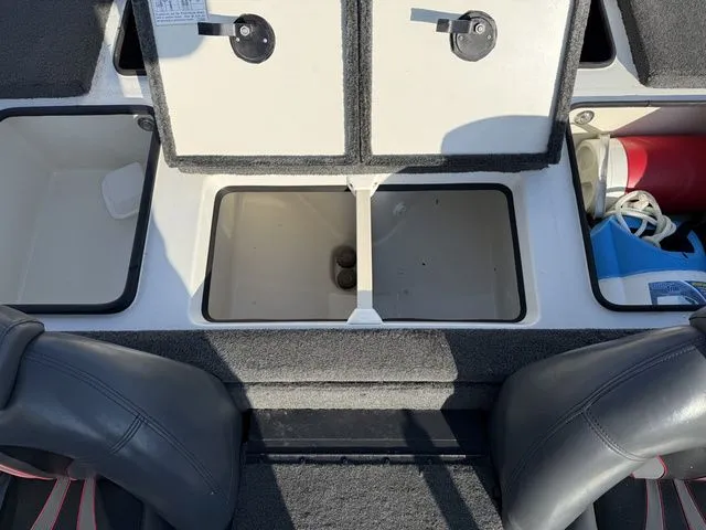 Slide: The Image of Ranger 185 SVX 2005 - 12