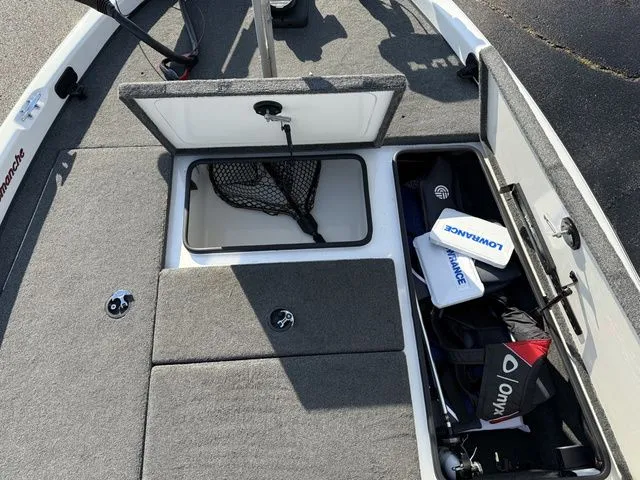 Slide: The Image of Ranger 185 SVX 2005 - 6