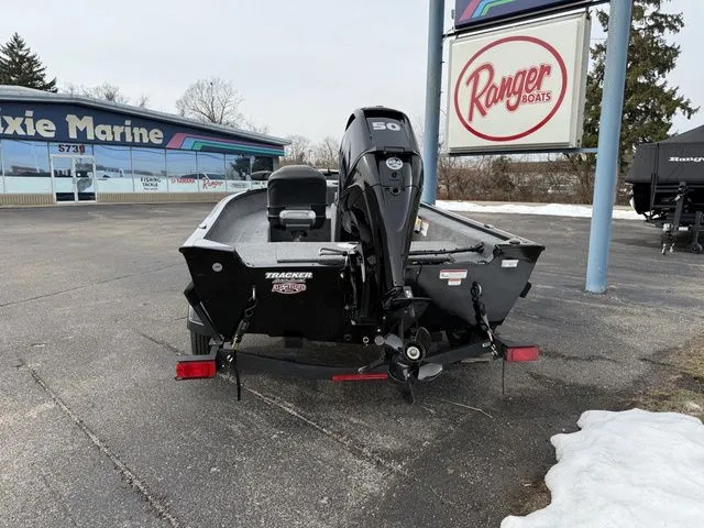 Slide: The Image of Tracker Bass Tracker Super Guide 16 2025 - 8