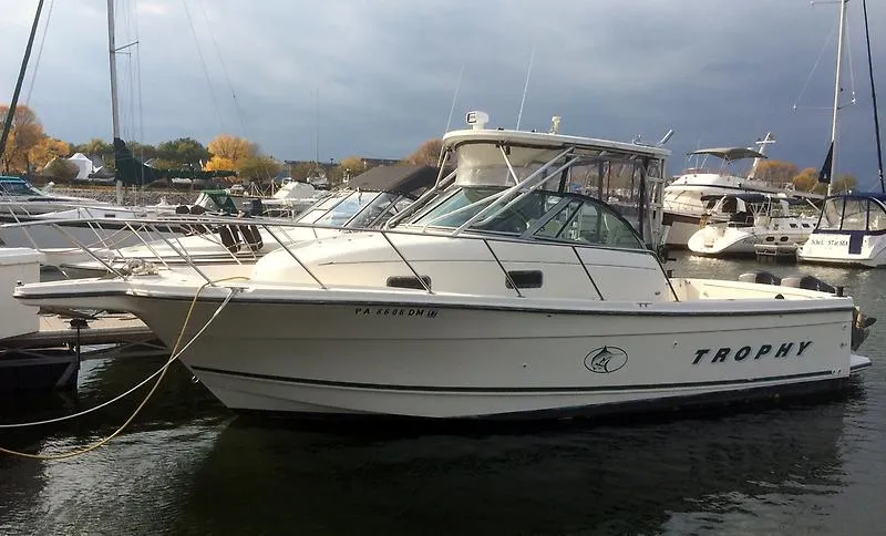 Slide: The Image of Bayliner Trophy 2001 - 0