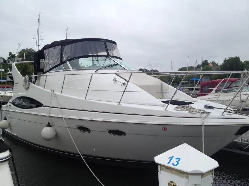 Slide: The Image of Carver Yachts 350 Mariner 1998 - 0
