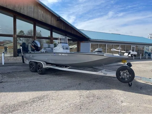 The Image of Xpress 22 Bay 2022 - 1