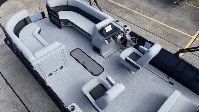 Slide: The Image of Harris Cruiser 230 SLDH 2025 - 7