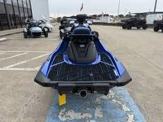 Slide: The Image of Yamaha VX Limited 2026 - 4