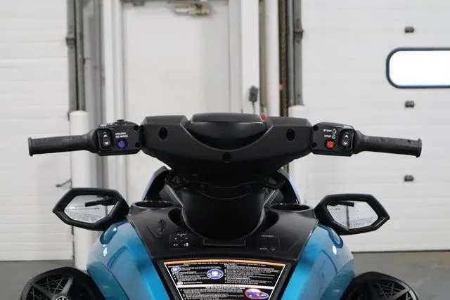 Slide: The Image of Yamaha FX Cruiser SVHO 2026 - 10