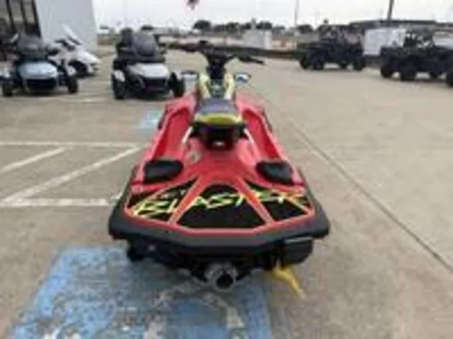 Slide: The Image of Yamaha JetBlaster PRO 3-Up 2026 - 10