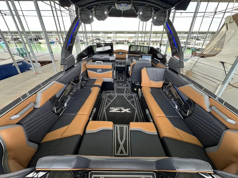 Slide: The Image of Interior of 2025 Tigé Ultré 25ZX with luxurious seating. - 10