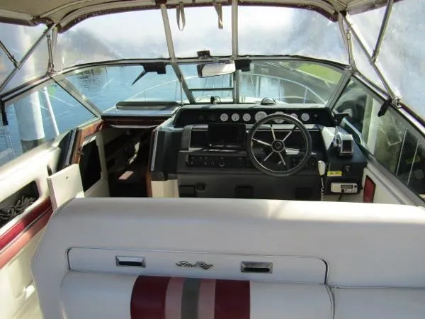 Slide: The Image of Sea Ray 290 Sundancer 1993 - 6