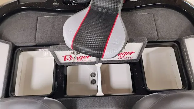 Slide: The Image of Ranger Z185 2025 - 32