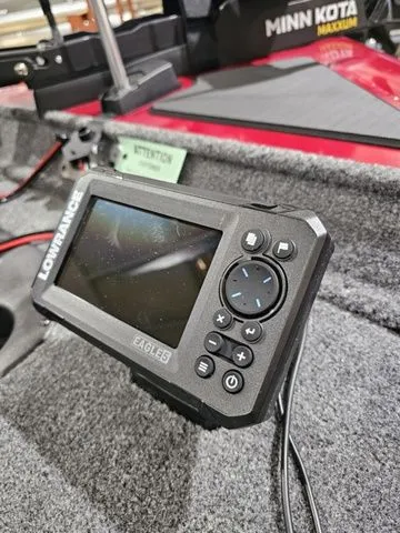 Slide: The Image of Tracker Pro Team 190 2025 - 9