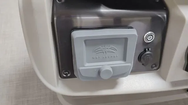 Slide: The Image of Sun Tracker Party Barge 18 DLX 2025 - 13