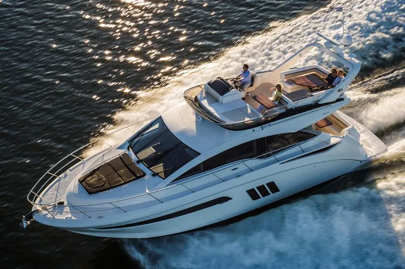 Slide: The Image of Sea Ray 510 Sundancer 2015 - 3