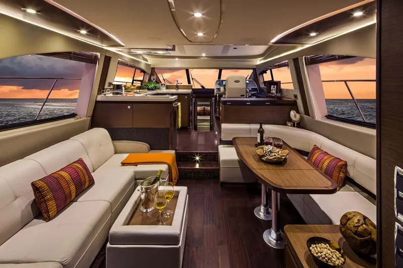 Slide: The Image of Sea Ray 510 Sundancer 2015 - 9