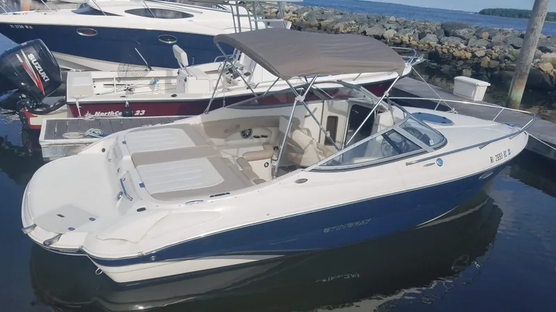 Slide: The Image of Stingray 225 CR 2014 - 0