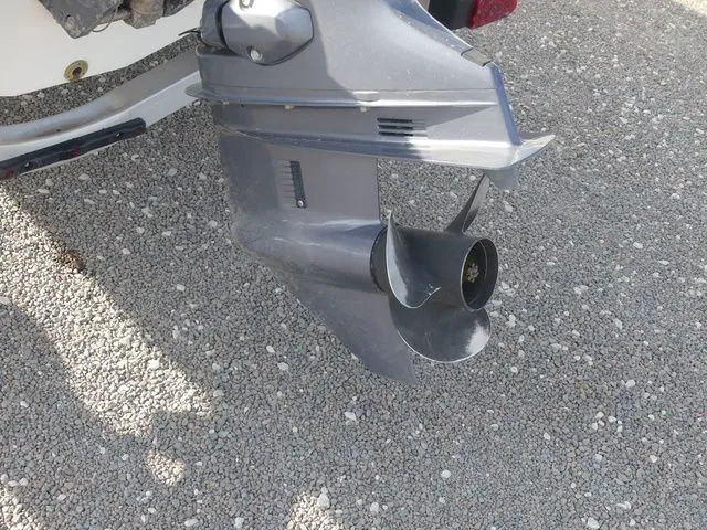 Slide: The Image of Hurricane SunDeck Sport 185 OB 2020 - 12