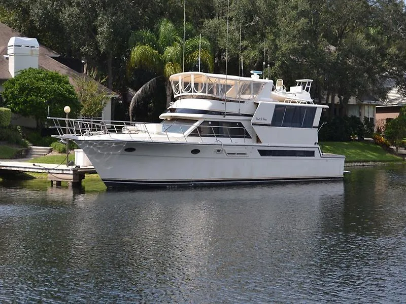 Slide: The Image of Californian Motoryacht 1989 - 0