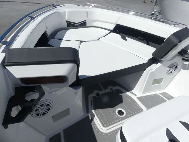 Slide: The Image of Monterey Elite 27 OB 2026 - 21