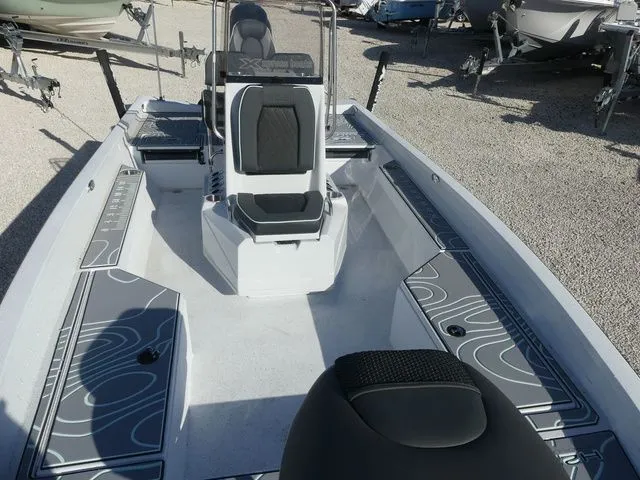 Slide: The Image of Xpress H22B 2026 - 17