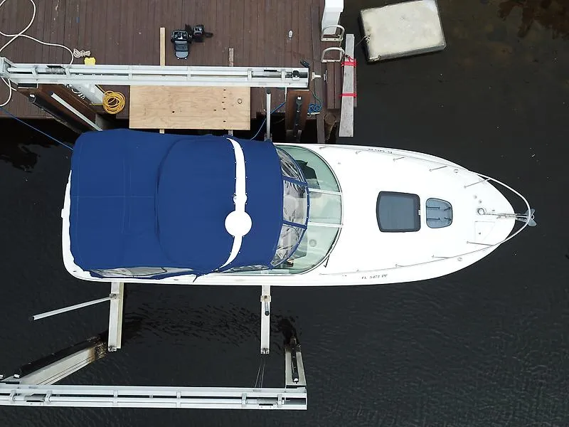 Slide: The Image of Sea Ray 280 Sundancer 2011 - 1