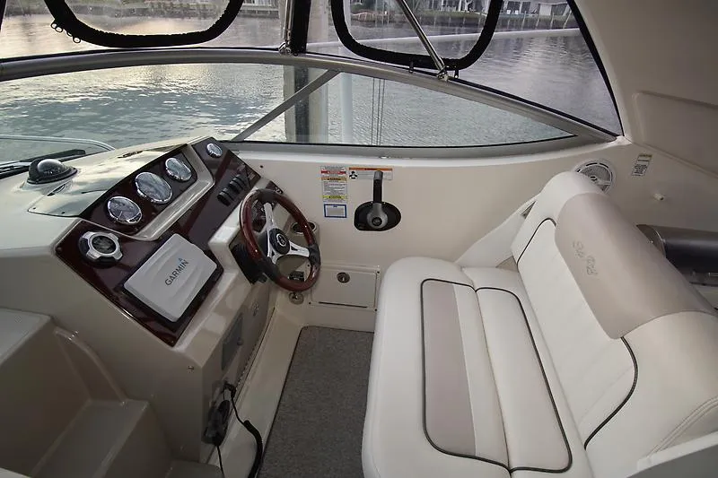 Slide: The Image of Sea Ray 280 Sundancer 2011 - 10