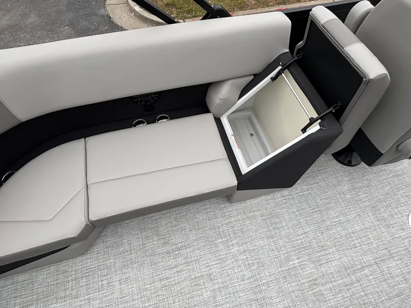 Slide: The Image of Alera A22Q 2026 - 9