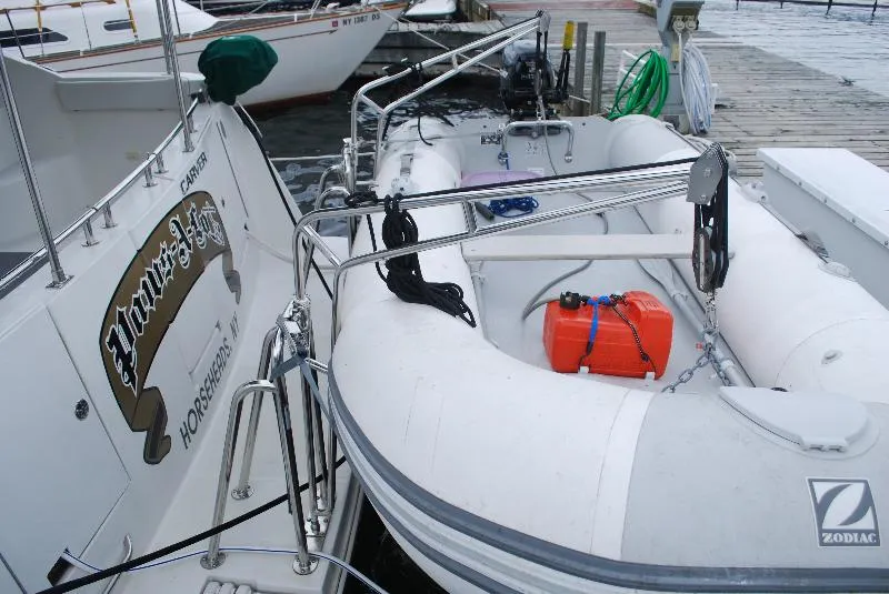 Slide: The Image of Carver Yachts Mariner 2005 - 3