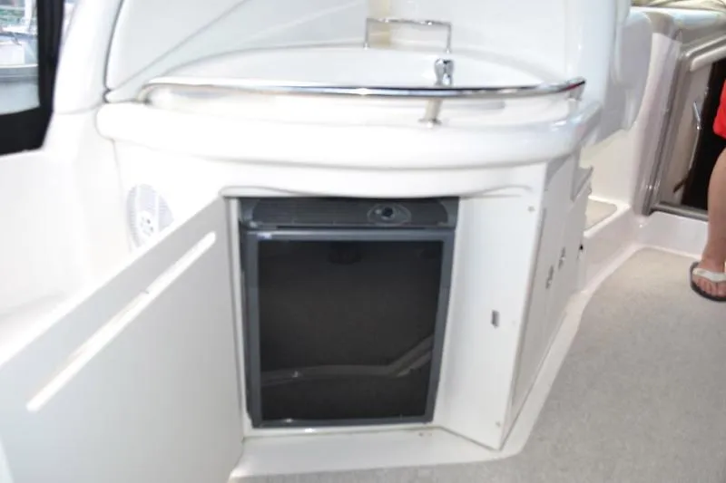 Slide: The Image of Sea Ray 340 Sundancer 2006 - 7