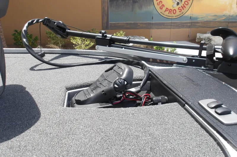 Slide: The Image of Trolling motor setup on a 2026 Nitro Z17 boat deck. - 4