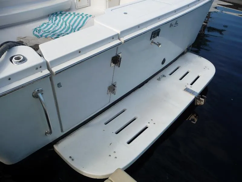 Slide: The Image of Luhrs 360SX 2000 - 2