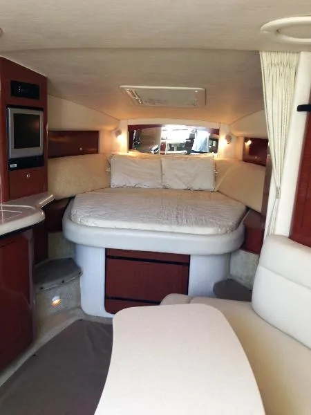 Slide: The Image of Sea Ray 320 Sundancer 2004 - 2