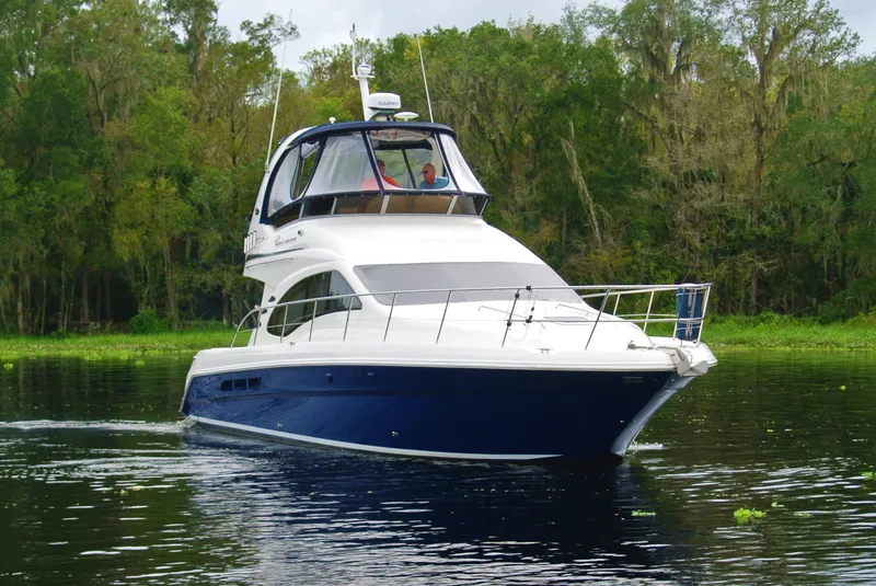Slide: The Image of Sea Ray 420 Sedan 2004 - 0