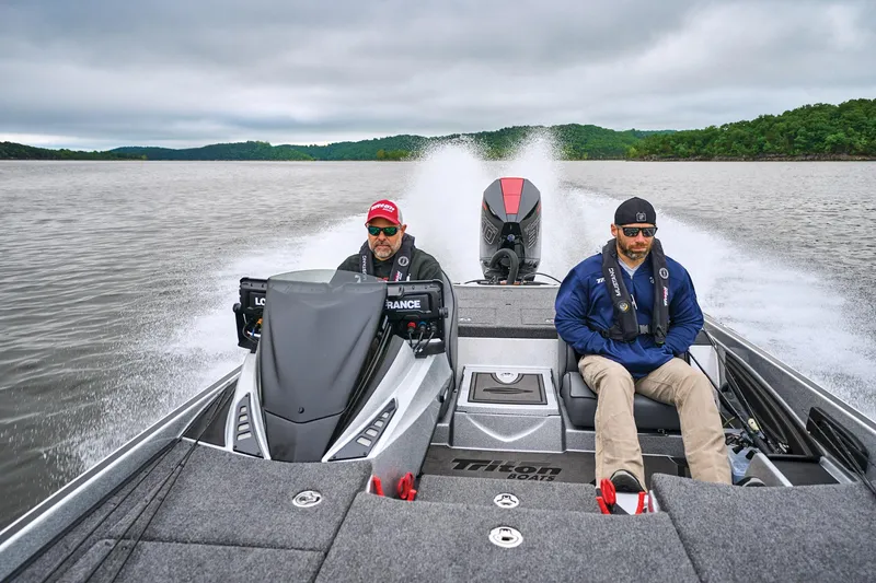 Slide: The Image of Triton 21XP Patriot 2026 - 107