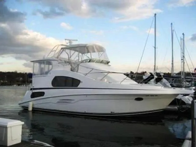 Slide: The Image of Silverton 39 Motor Yacht 2004 - 0