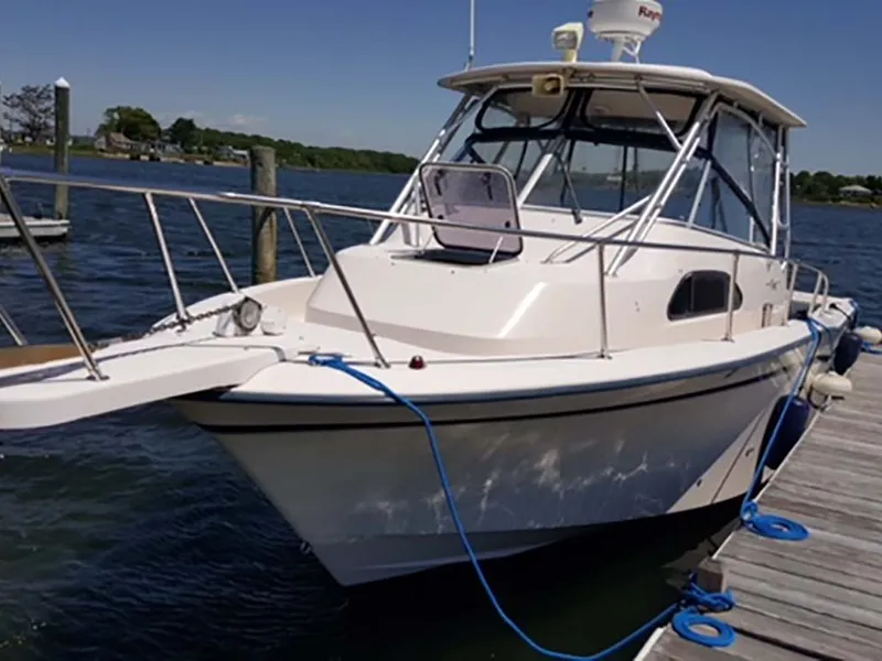Slide: The Image of Grady-White Marlin 2000 - 0