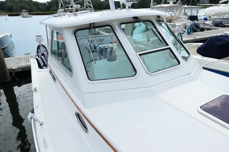 Slide: The Image of Back Cove 29 Hardtop 2004 - 7