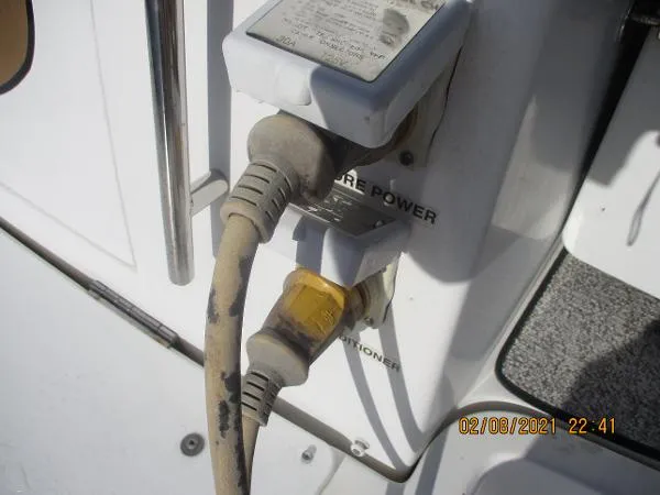 Slide: The Image of Rinker 342 Fiesta Vee 2006 - 5