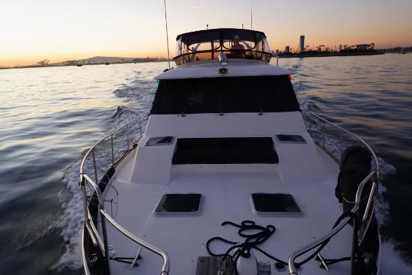 Slide: The Image of Bayliner 4588 Motoryacht 1990 - 2