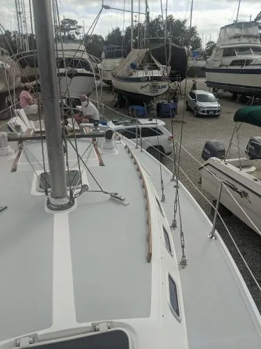 Slide: The Image of Catalina 34 1989 - 7