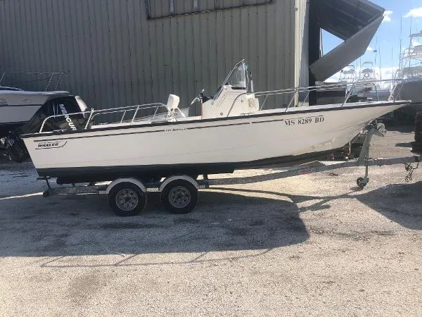 Slide: The Image of Boston Whaler 210 Montauk 2014 - 0